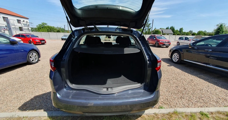 Renault Megane cena 58900 przebieg: 32400, rok produkcji 2019 z Łeba małe 29